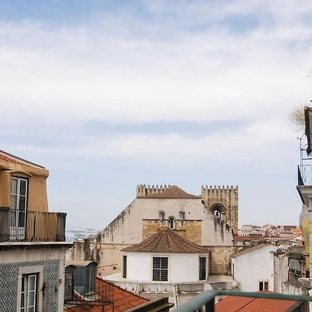 Historical Center Alfama - Stunning River Views Lisbon Bagian luar foto